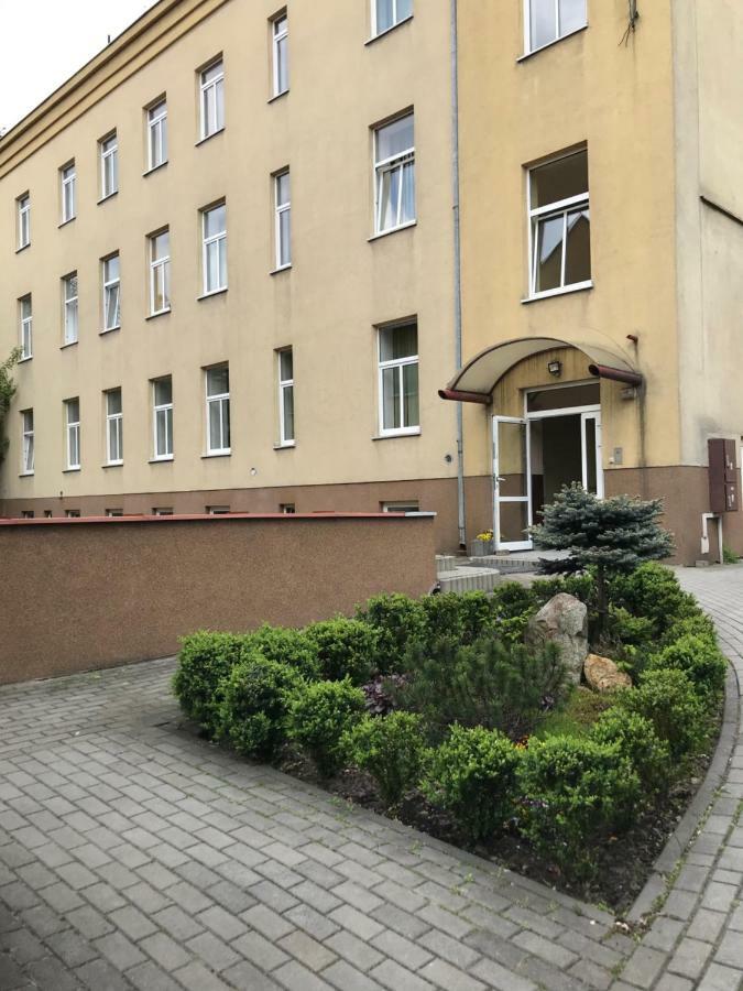 Clarus Mons Studio Vandrerhjem Częstochowa Eksteriør bilde