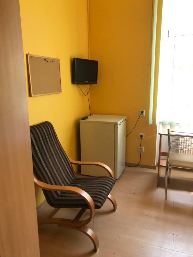 Clarus Mons Studio Vandrerhjem Częstochowa Eksteriør bilde